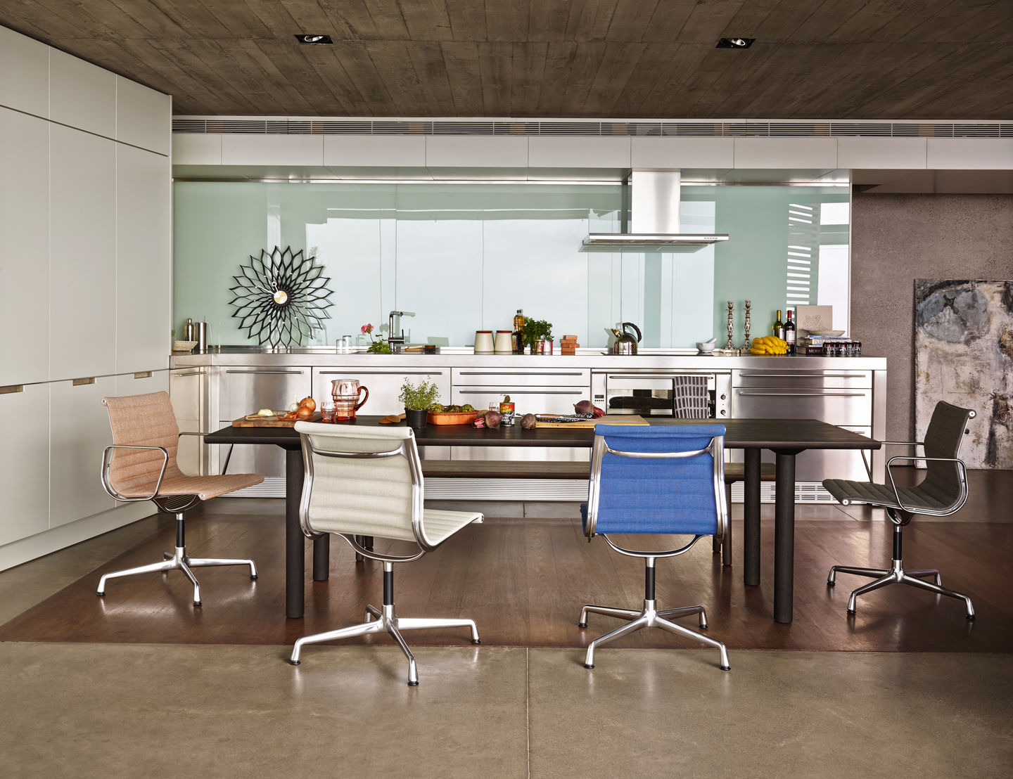 Aluminium Chair EA 103 / EA103 Stuhl Vitra