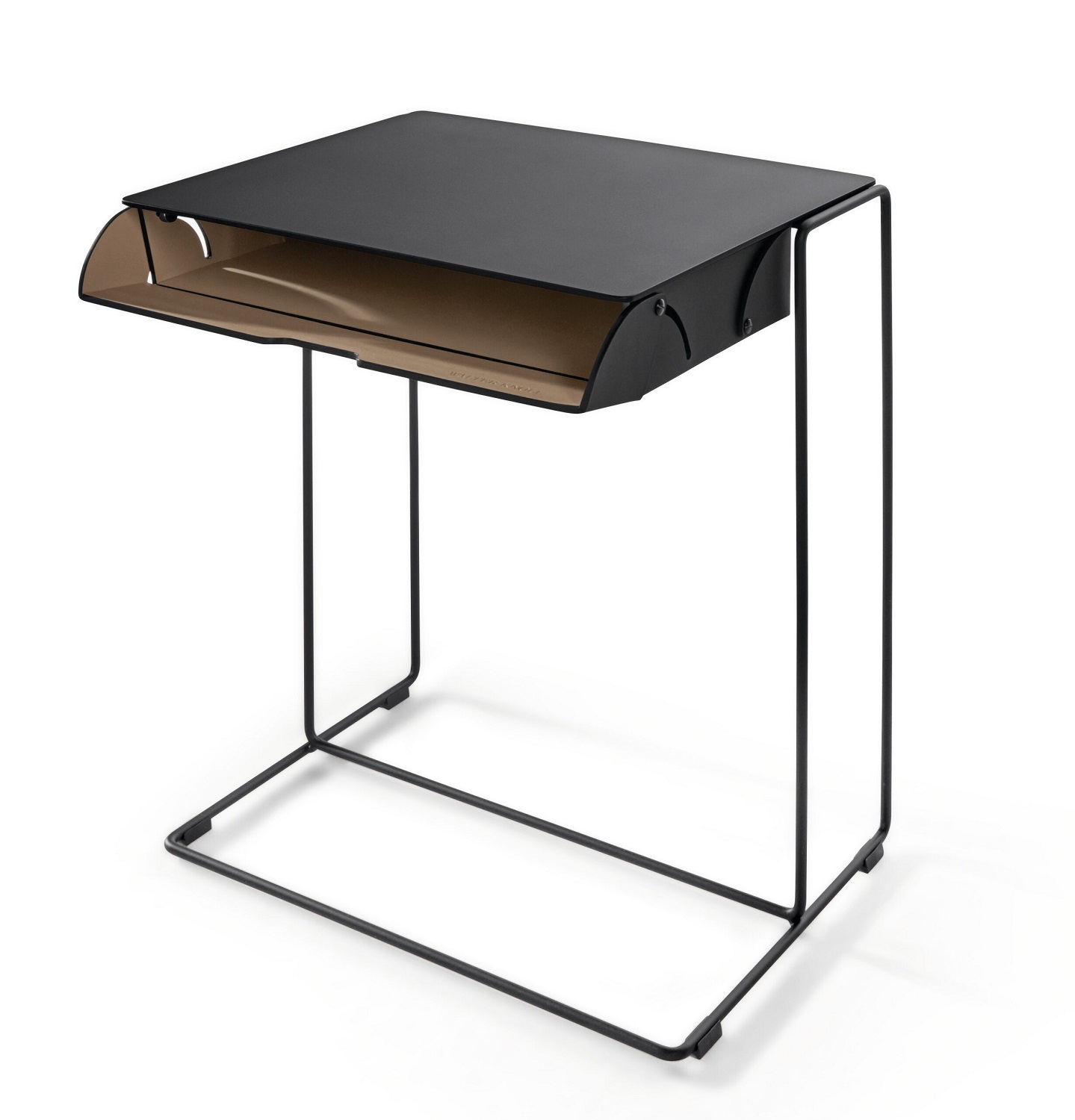 Oki Side Table Beistelltisch mit Ledertasche Walter Knoll