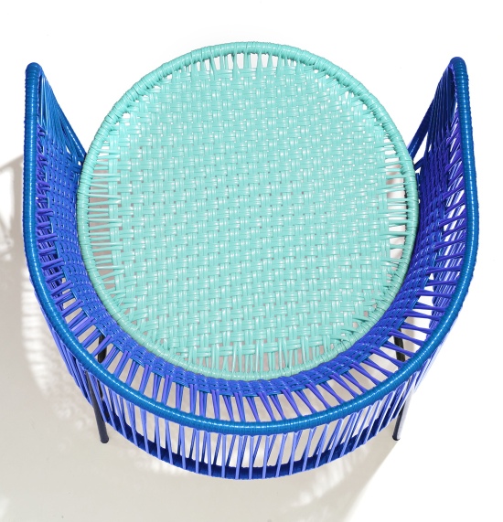 Ansicht von oben: Blauer Caribe Lounge Chair Sessel von ames für den Outdoor-Bereich.