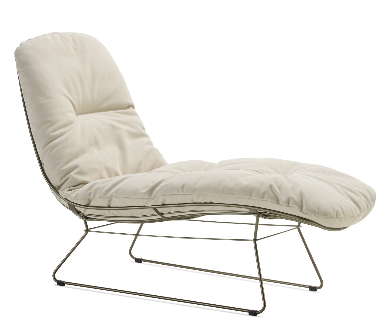 Leyasol Sonnenliege von Freifrau Manufaktur: Moderne Indoor/Outdoor Liege mit bequemer Polsterung und filigranem Gestell.