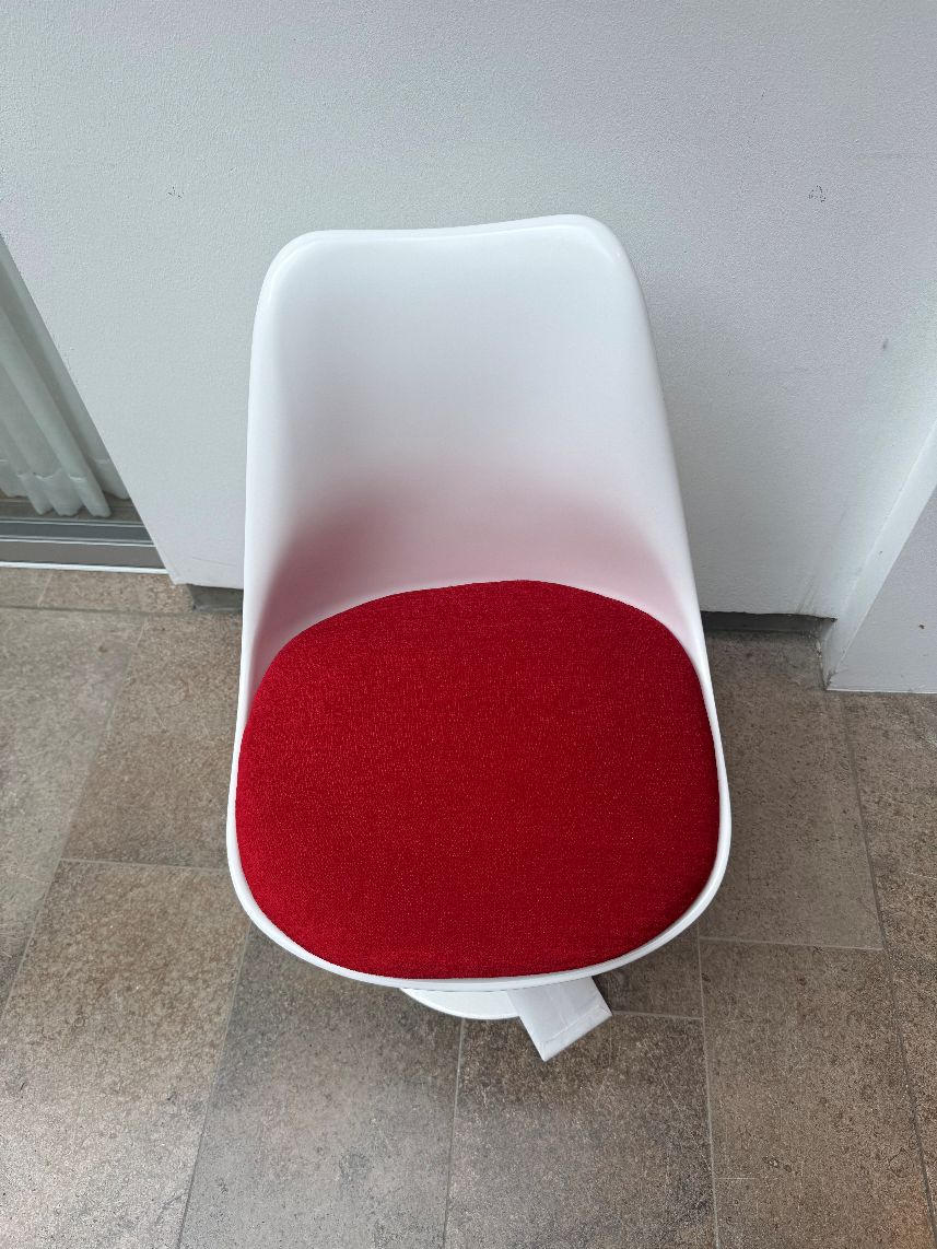 Tulip Chair Stuhl drehbar Knoll International AUSSTELLUNGSSTÜCK