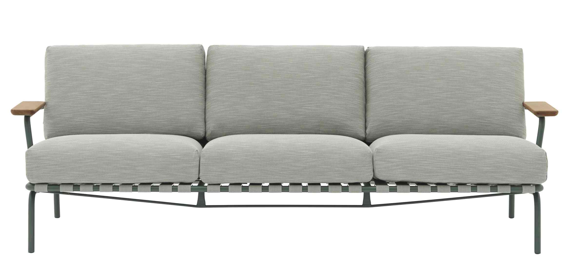 Abbildung des Muuto Settle 3-Sitzer Outdoor Sofas mit grauer Abdeckhaube für den Garten.