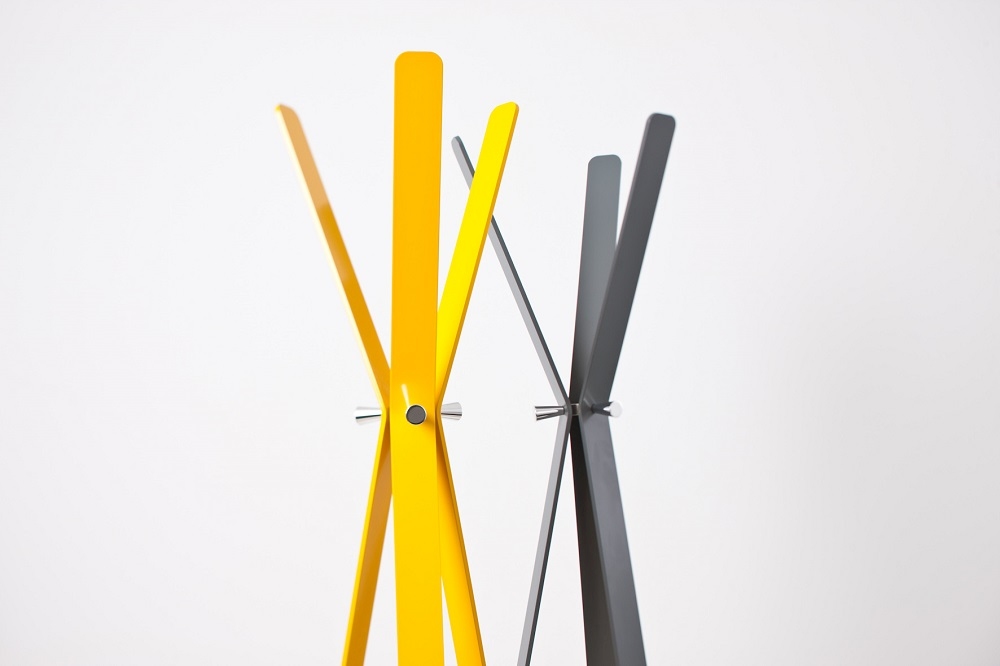 Bend Standgarderobe Cascando