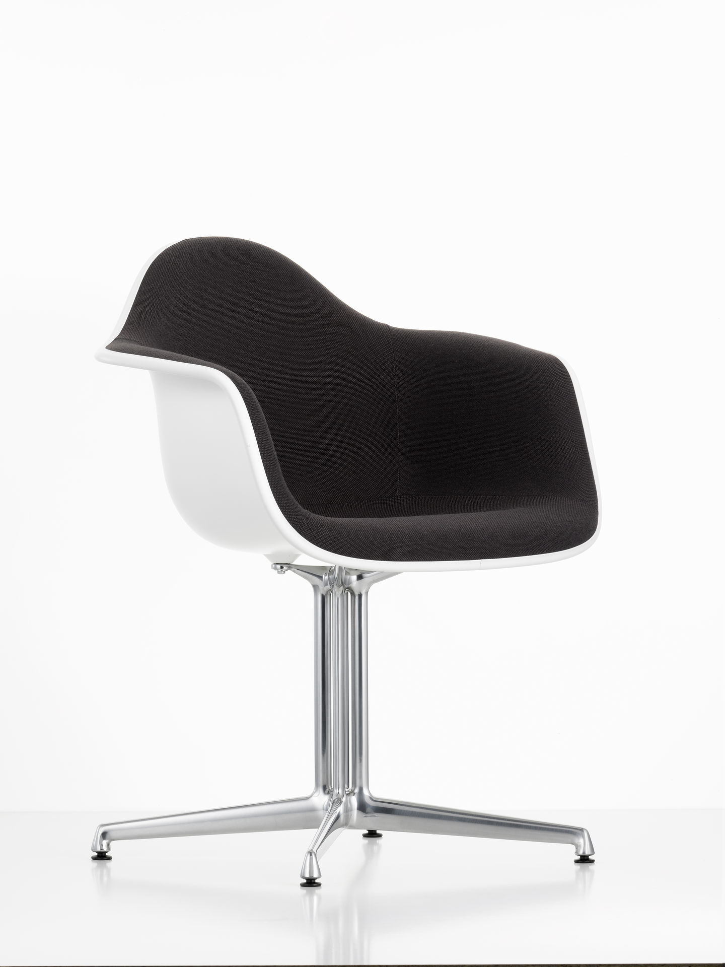 Eames Plastic Arm Chair DAL Stuhl Vollgepolstert Vitra