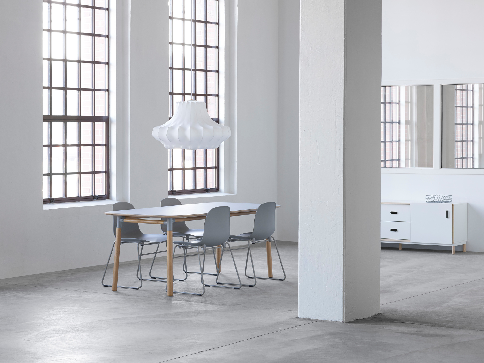 Phantom Lamp EU Pendelleuchte Normann Copenhagen Groß