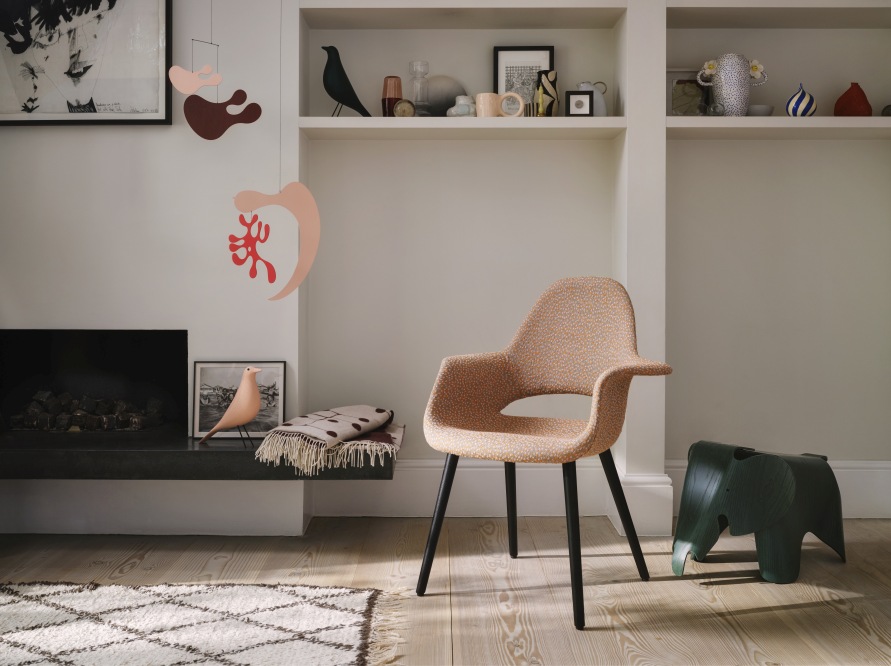 Vitra Plywood Mobile Bi-Colour: Designer Mobile aus Holz, modernes Wohnaccessoire und einzigartiges Deko-Objekt.