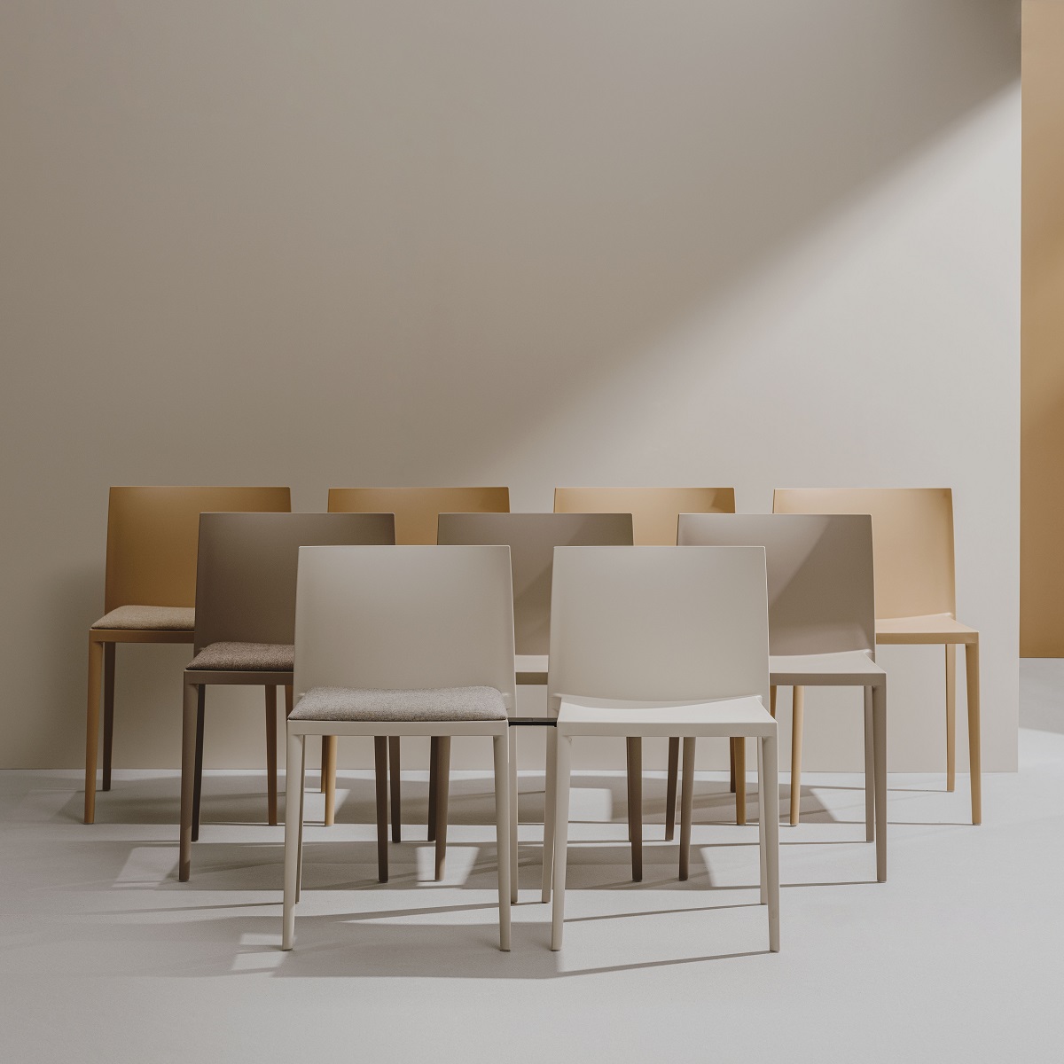 Sail SI1246 Chair Stuhl vollgepolstert Andreu World