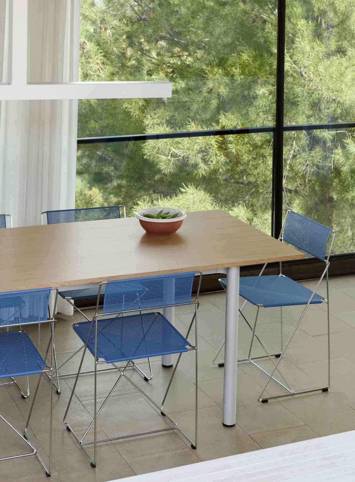 Annex Table Overhang Esstisch Hay