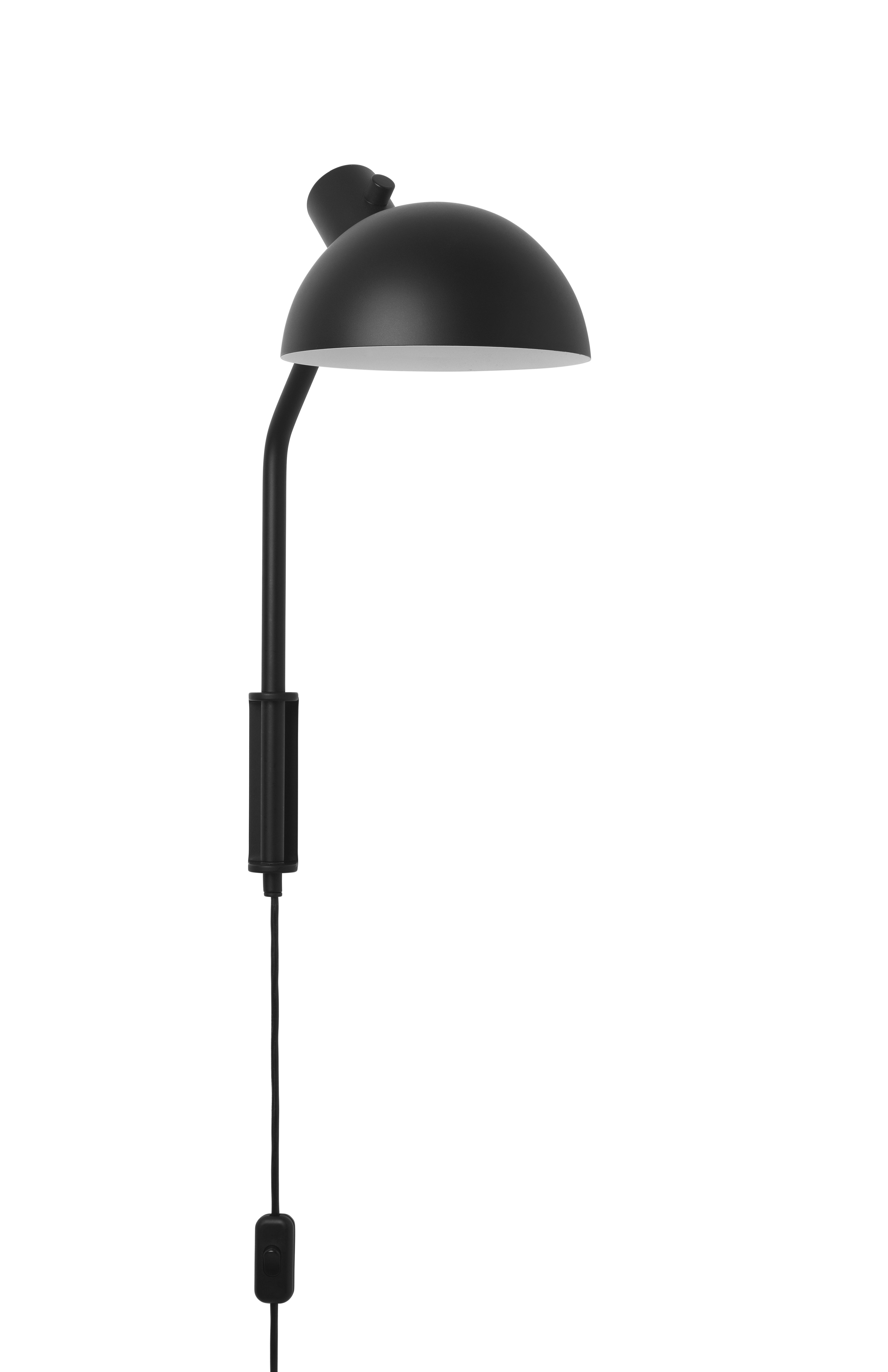 MO300 Wandleuchte von Carl Hansen & Søn in Schwarz mit Schalter am Kabel.