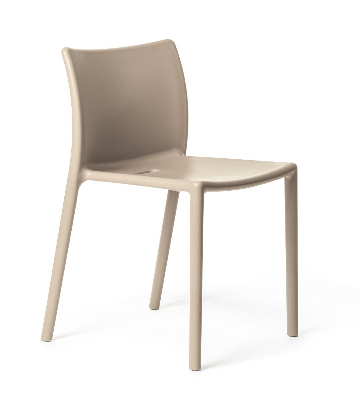 Beiger Air Chair Stuhl von Magis für drinnen und draußen, moderner Kunststoffstuhl.