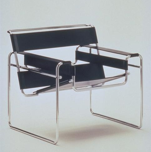 Wassily Sessel von Knoll International mit schwarzem Leder und verchromtem Stahlrohr Gestell.