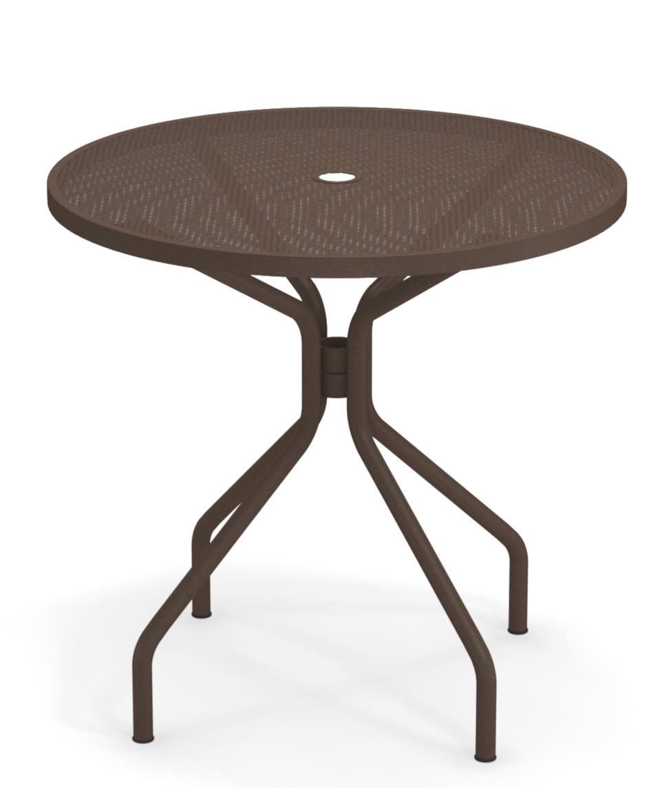 Brauner, runder Cambi Tisch von Emu für den Außenbereich mit Loch für Sonnenschirm.
