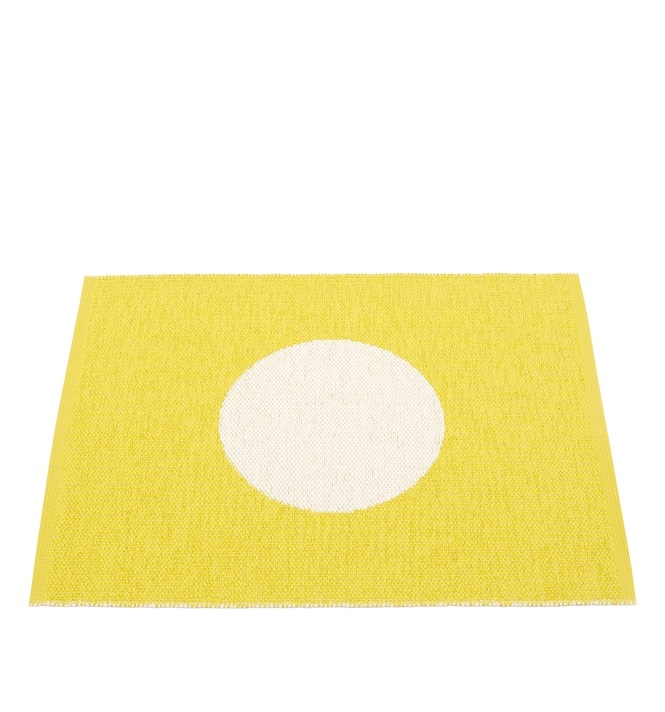 Vera Small One Pappelina Kunststoffteppich in Zitrone, 70x90 cm, mit großem weißen Kreis.