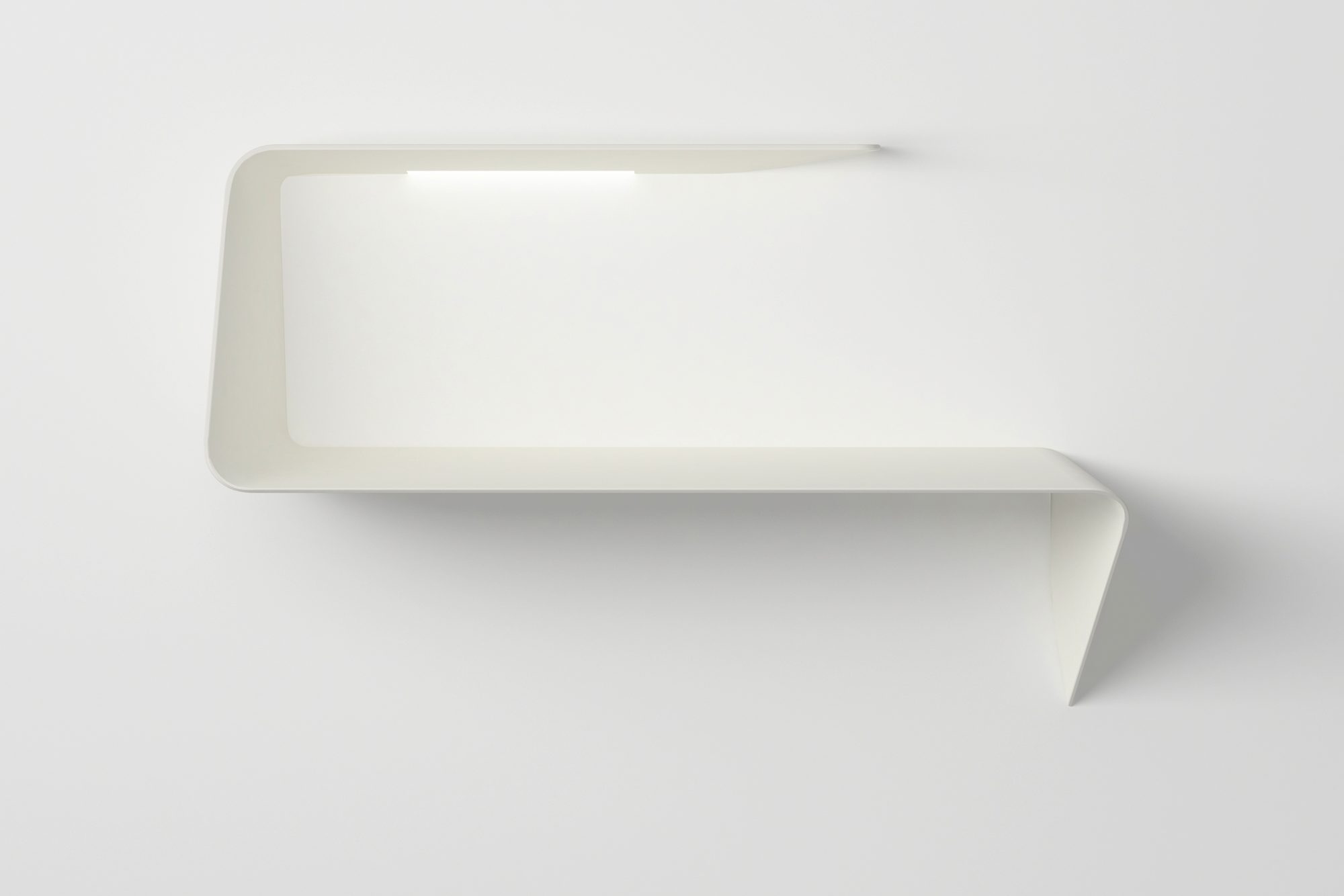 Weißer Mamba Wandsekretär von MDF Italia. Modernes Design für Büro oder Homeoffice.