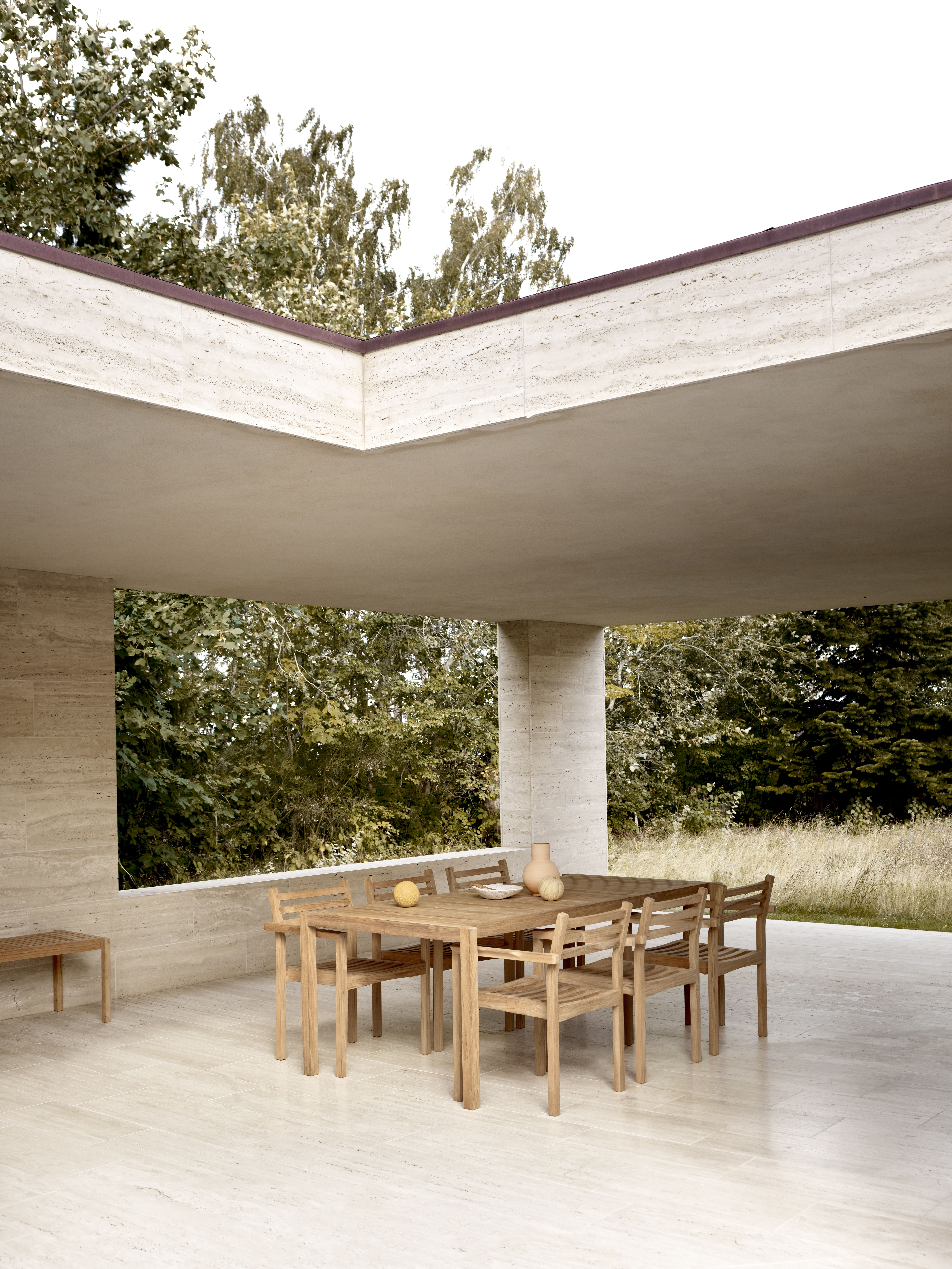 AH901 Esstisch von Carl Hansen & Søn aus Teakholz für den Garten oder Terrasse.