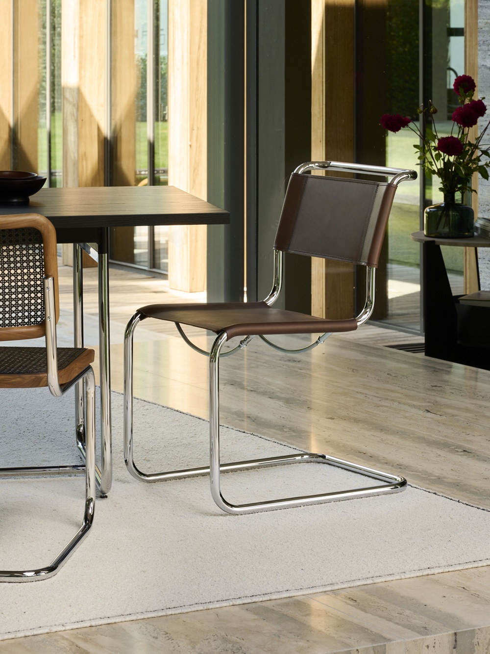 JS. Thonet by Jil Sander S 32 V / S32V Freischwinger Thonet