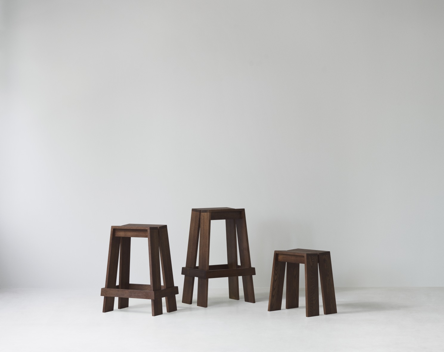 Let Barstool Barhocker H 75 cm Normann Copenhagen