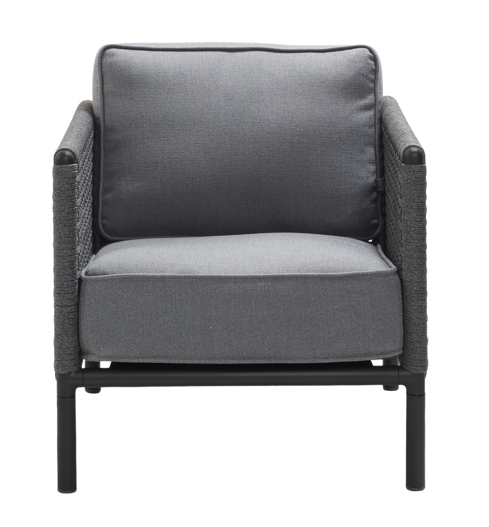 Encore Loungesessel mit grauem AirTouch Kissen und Cane-Line Geflecht für den Garten.