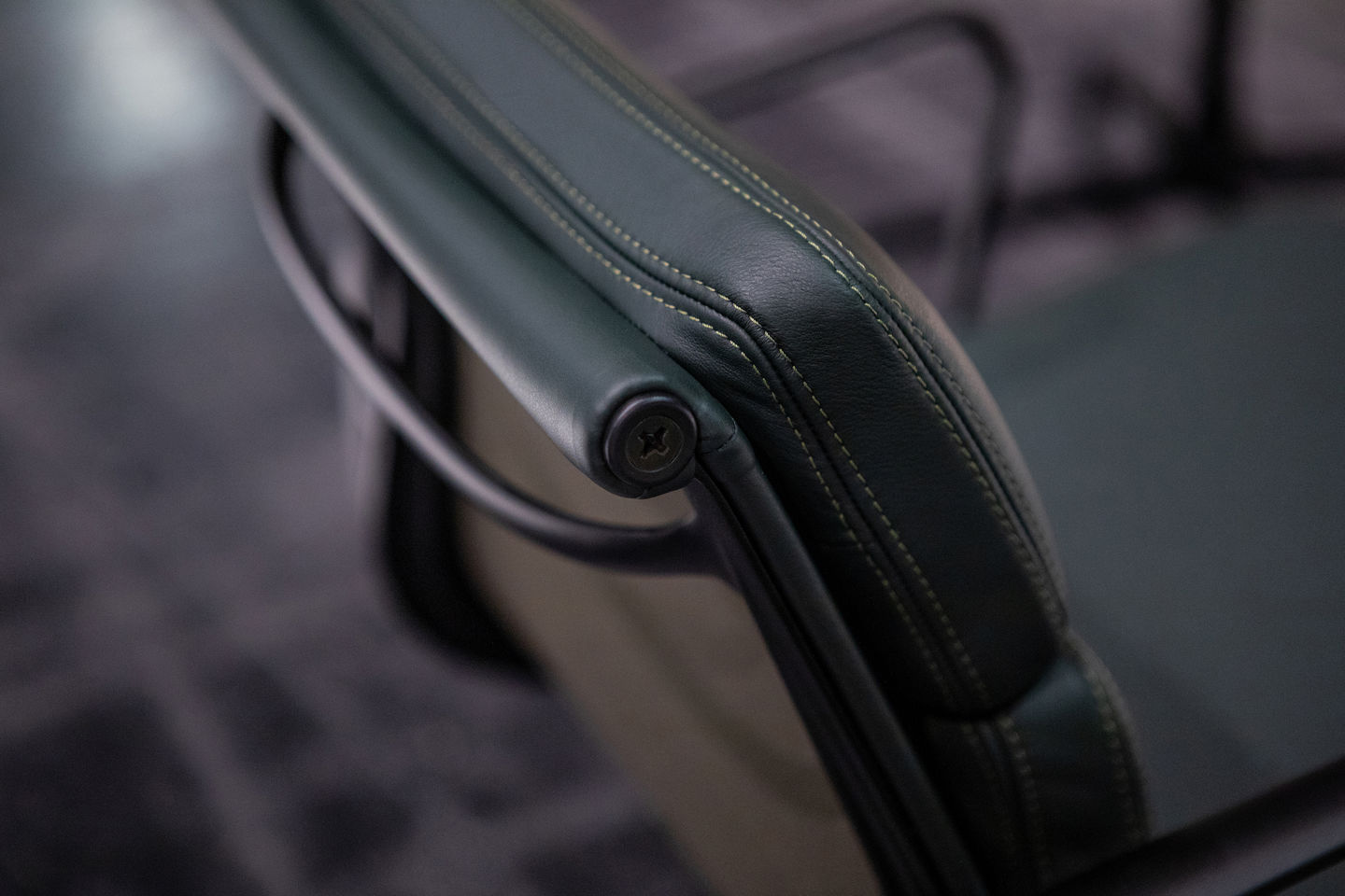 Soft Pad Chair EA208 / EA 208 Sessel Vitra