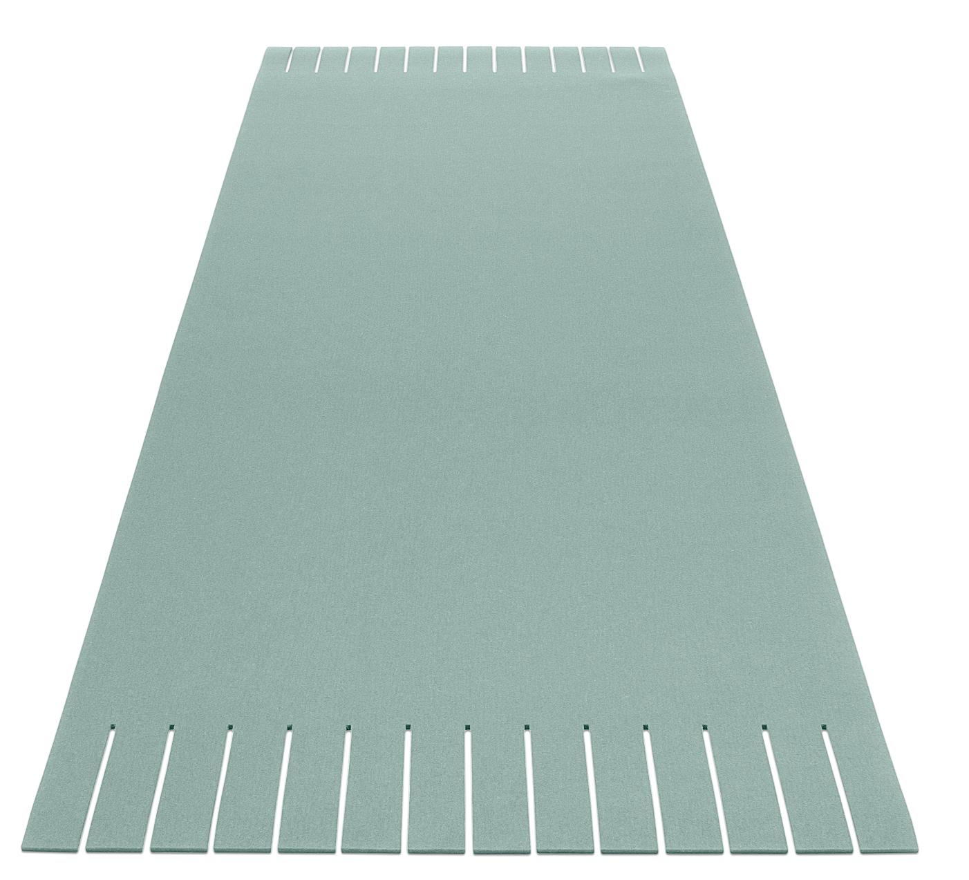 Hey Sign Teppich Franse in Aqua, 140 x 200 cm, aus hochwertigem Wollfilz mit Fransen.