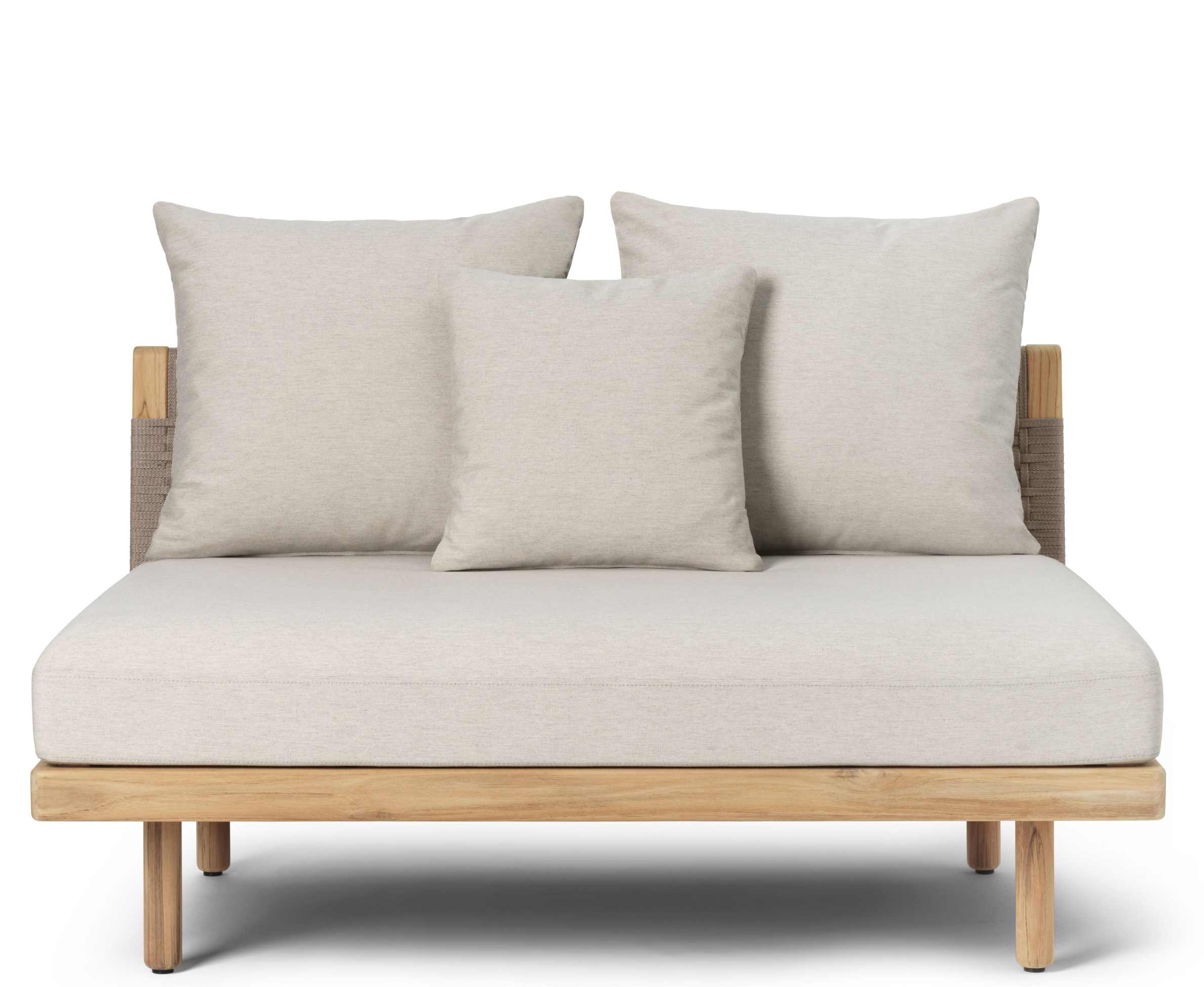 E500 Embrace Sofa Modul von Carl Hansen & Søn: Outdoor Lounge Möbel mit Kissen.