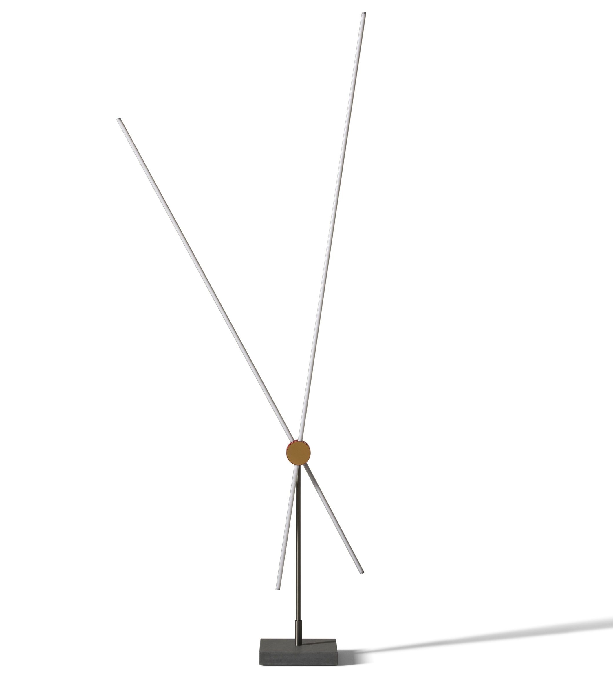 Eitie 075 Stehleuchte von Cassina: Moderne Bodenleuchte mit minimalistischem Design und indirektem Licht.