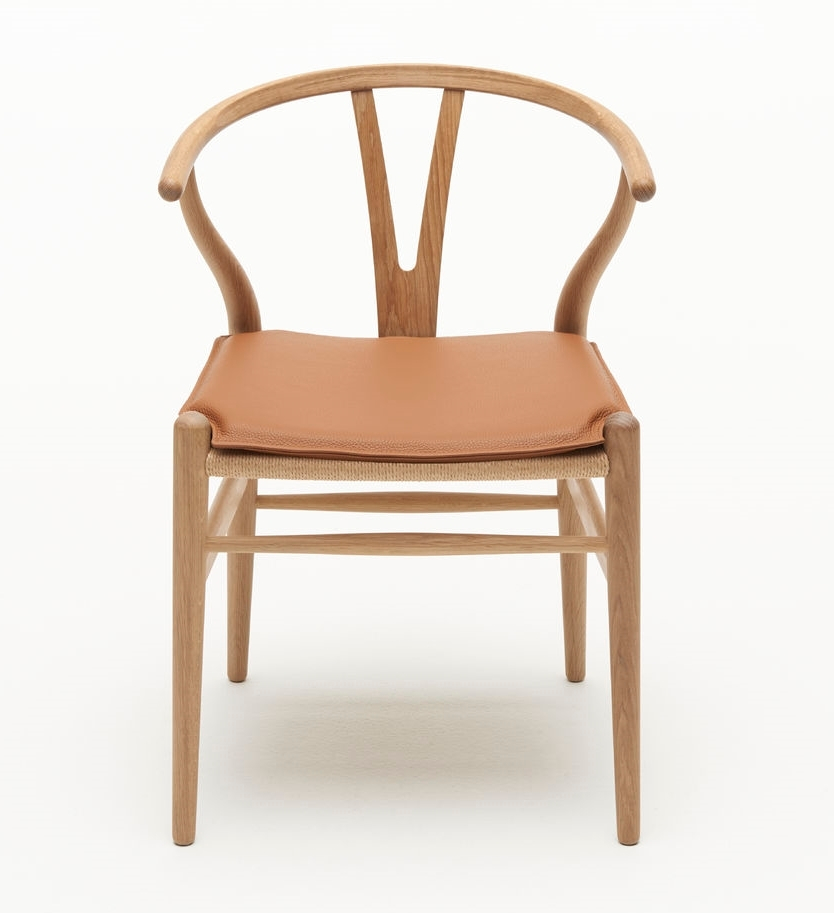 Braunes Sitzkissen für CH24 Wishbone Chair von Carl Hansen, Leder, bequeme Sitzauflage.