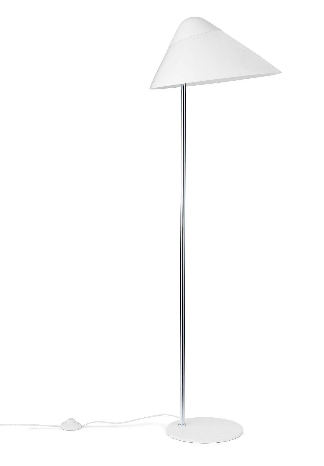 Weiße Opala Stehleuchte Midi von Carl Hansen & Søn mit schlankem, verchromtem Gestell.