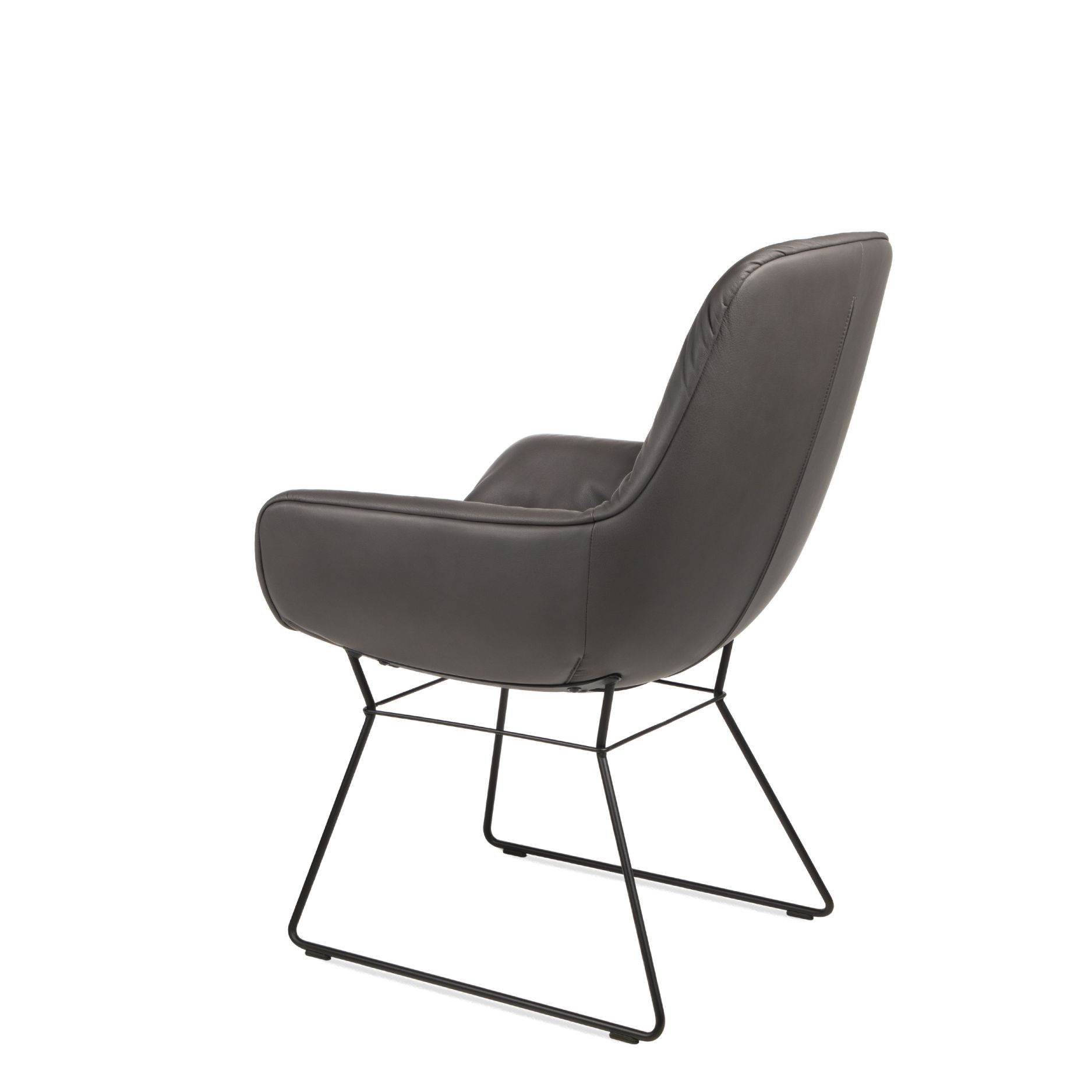 Leya Lounge Stuhl von Freifrau Manufaktur, graues Leder, filigranes schwarzes Stahlgestell, moderne Sitzmöbel für Wohnzimmer.