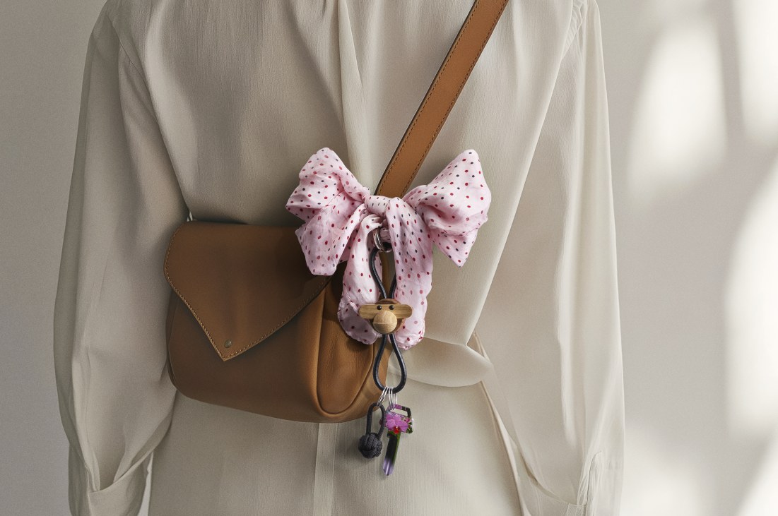 Affe Schlüsselanhänger silberfarbenes Metall mit schwarzem Leder Kay Bojesen