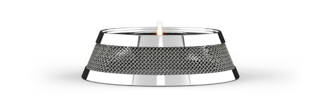 Marcel Stövchen im Bauhaus Stil von Philippi: Teelichthalter aus Chrom mit feinem Drahtgeflecht.