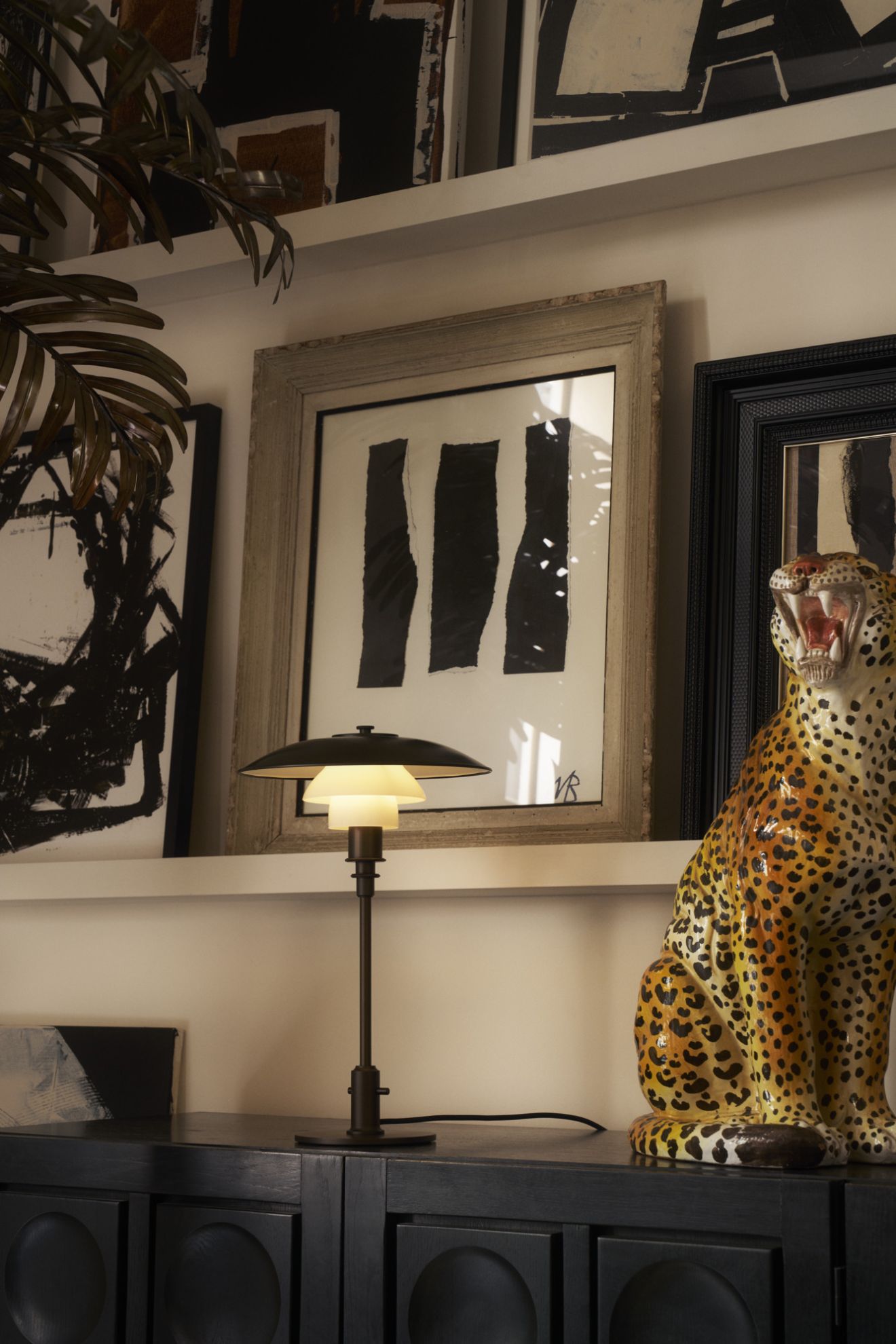 PH 3/2 Aged Brass Opal Tischleuchte Louis Poulsen