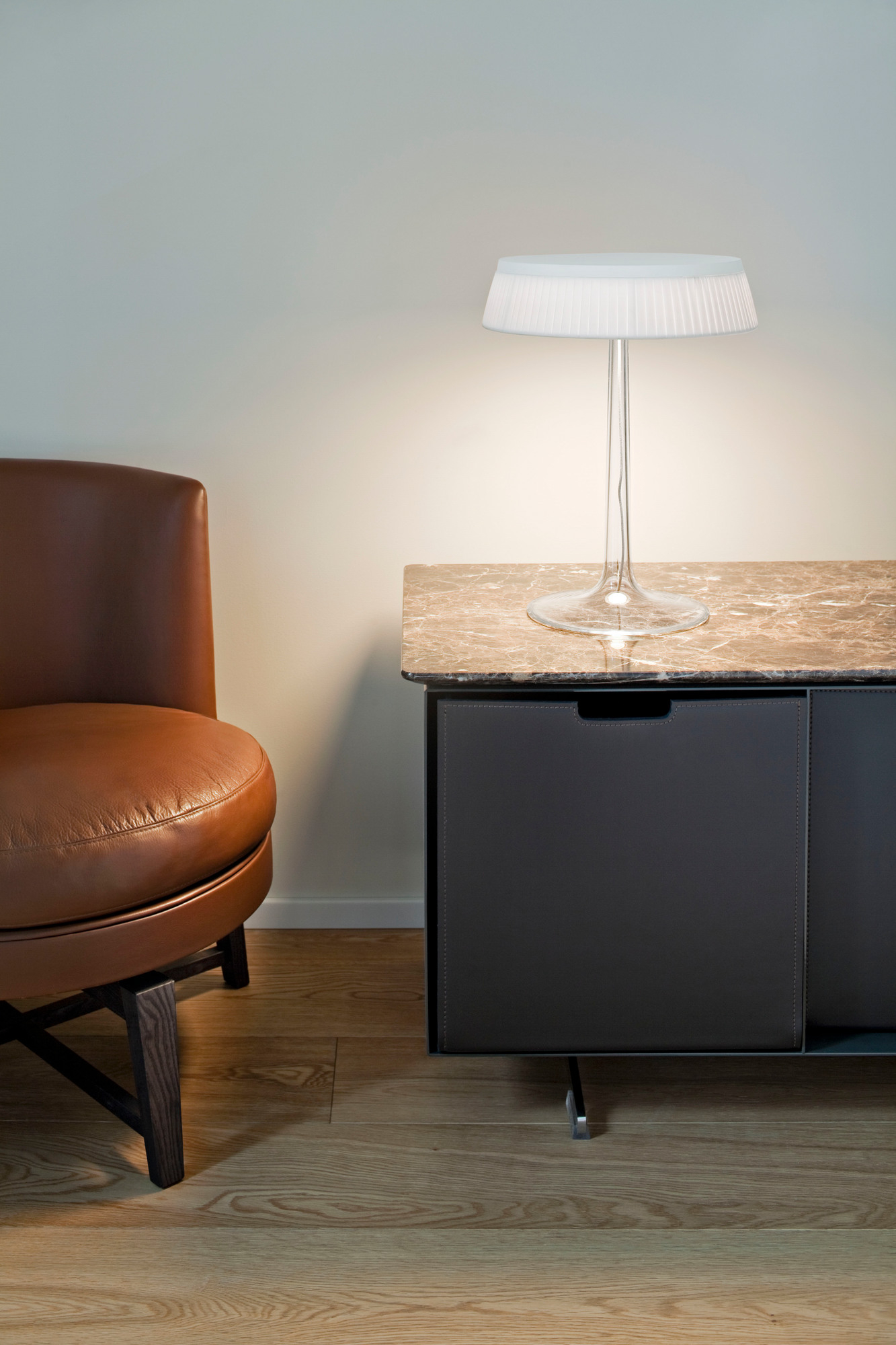 Bon Jour Tischleuchte Flos