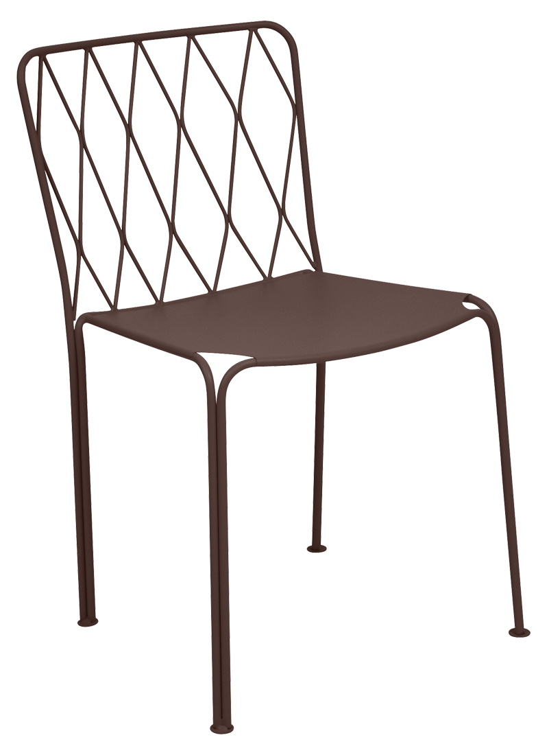 Brauner Kintbury Stuhl von Fermob für den Außenbereich, aus Metall mit filigranem Design.