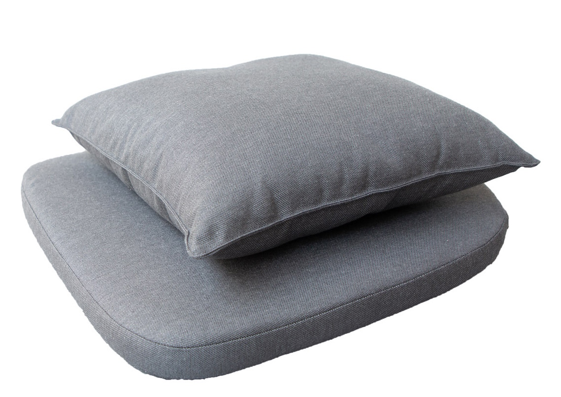 Grauer Sitz Kissensatz für Cane-Line Moments Stuhl Outdoor, Sitzkissen und Rückenkissen.