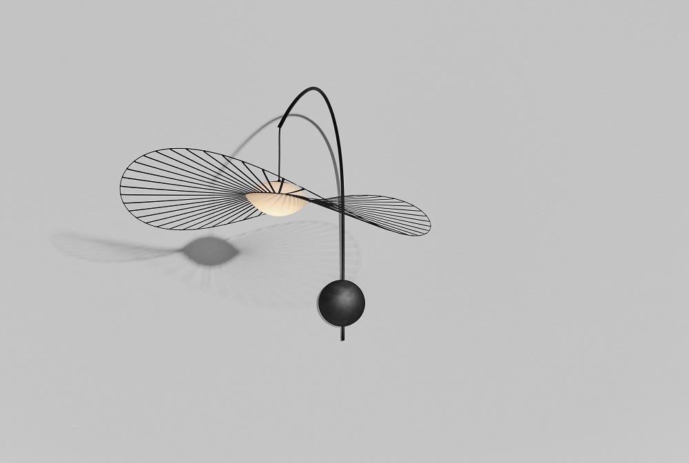 Vertigo Nova Wandleuchte von Petite Friture in Schwarz/Weiß, modernes Design mit grafischen Linien.