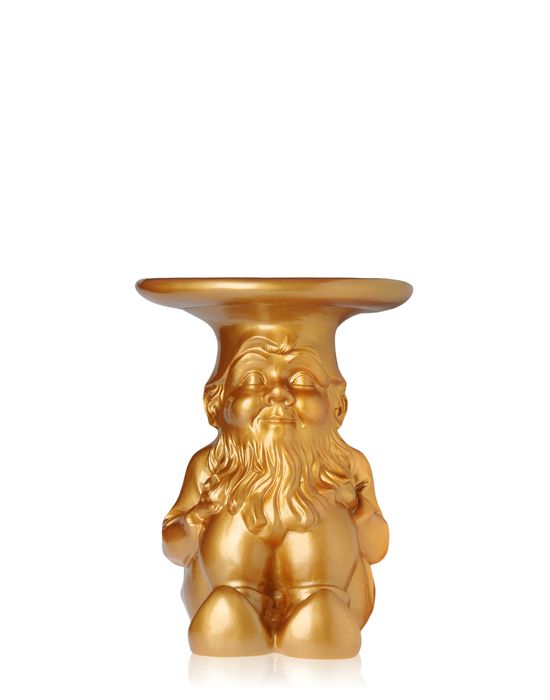 Goldener Gnom Hocker von Kartell. Dekorativer Beistelltisch in Form eines Gartenzwergs.
