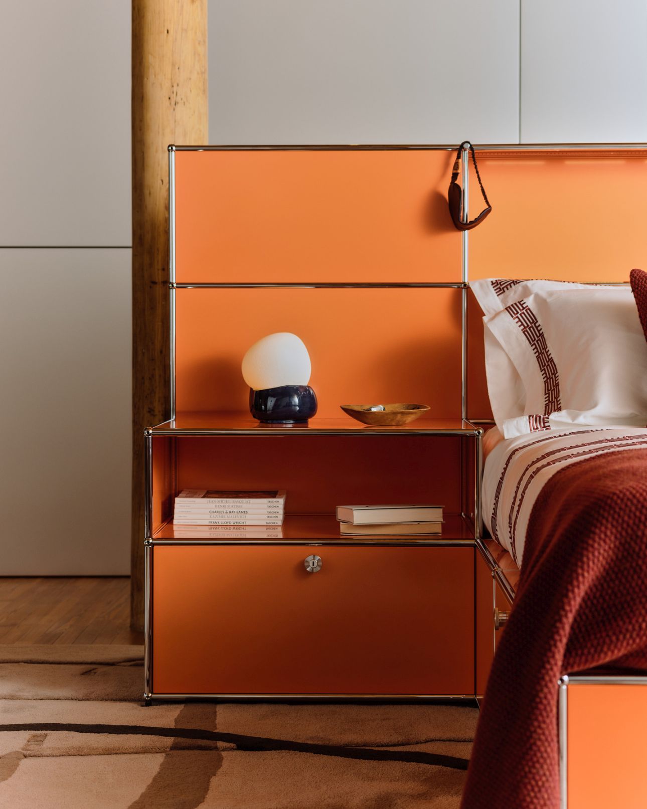 USM Haller x Armando Cabral Mansa Bett