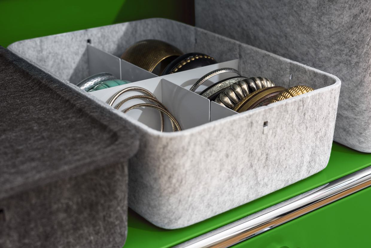 USM Haller Inos Box tief mit Unterteilung quer / längs 