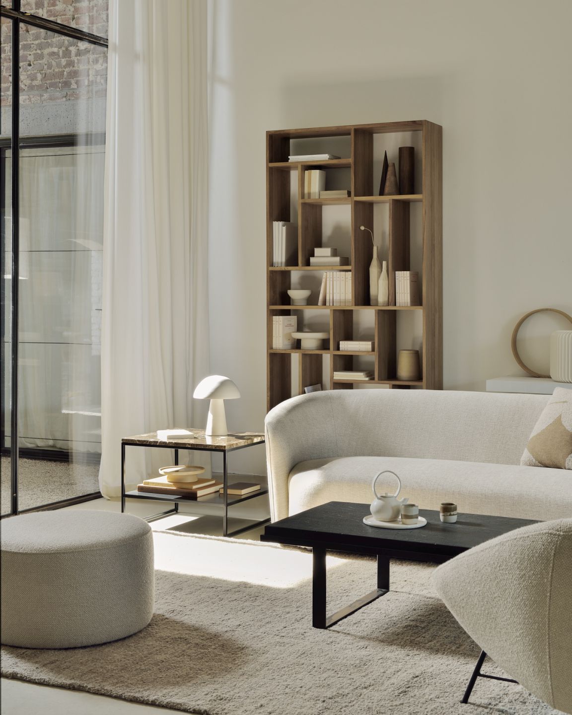 Barrow Sitzhocker 60x60x35 Off White Ethnicraft