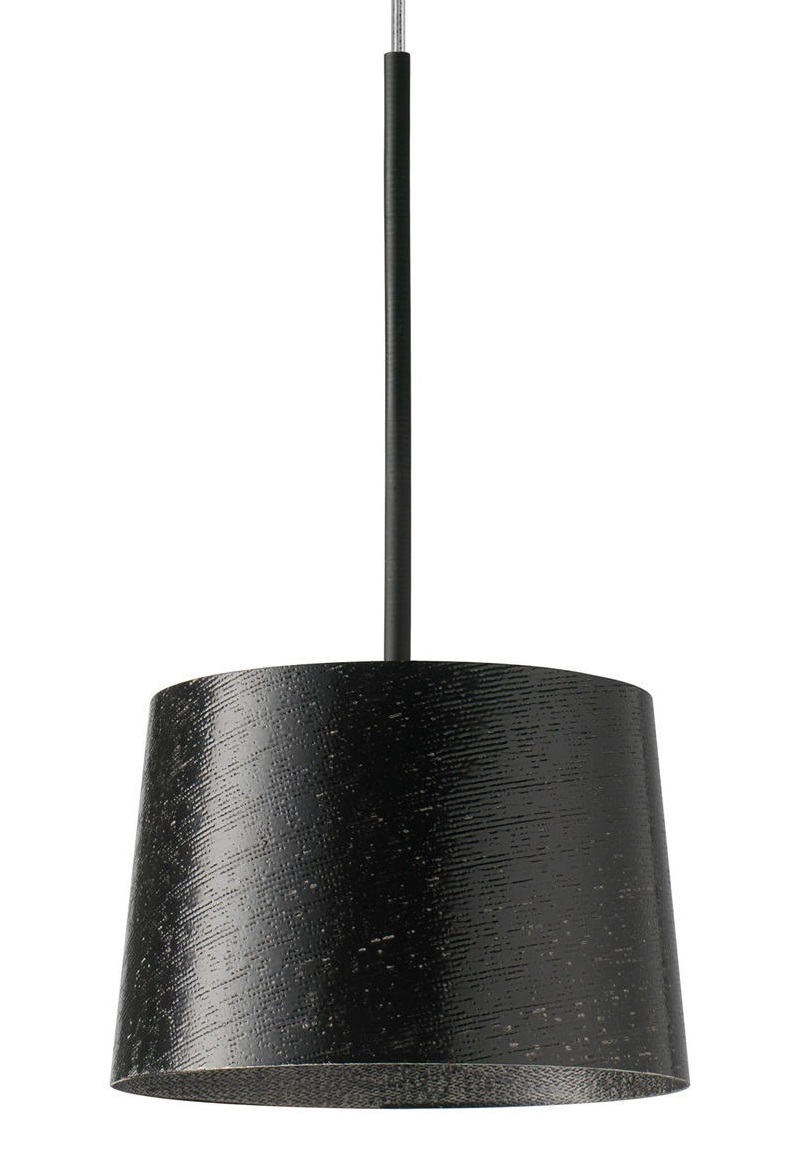 Schwarze Twiggy Pendelleuchte von Foscarini mit konischem Lampenschirm und filigraner Oberflächenstruktur für moderne Innenräume.
