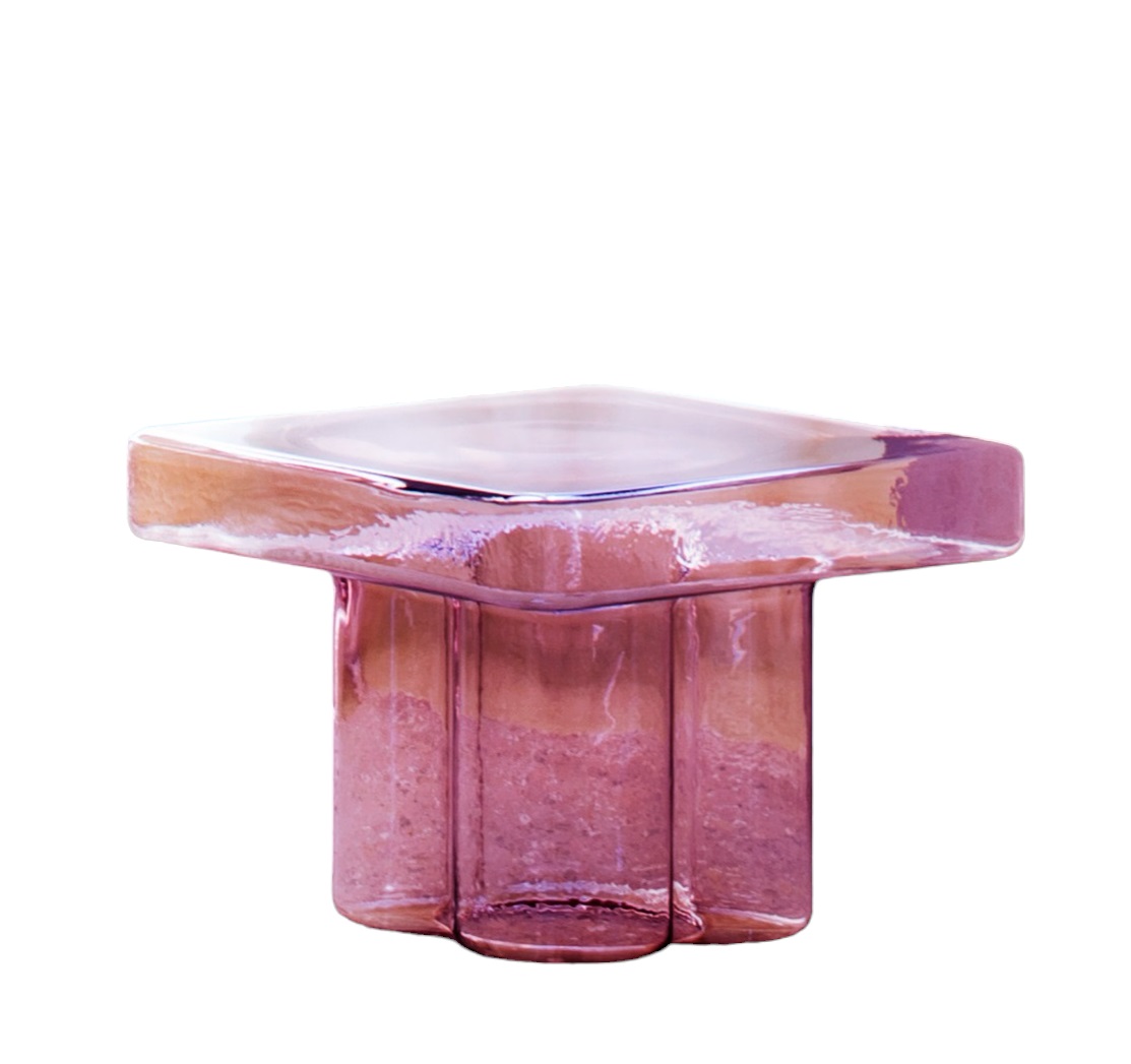 Rosa Soda Couchtisch von Miniforms: Moderner, quadratischer Beistelltisch aus Glas für Wohnzimmer.