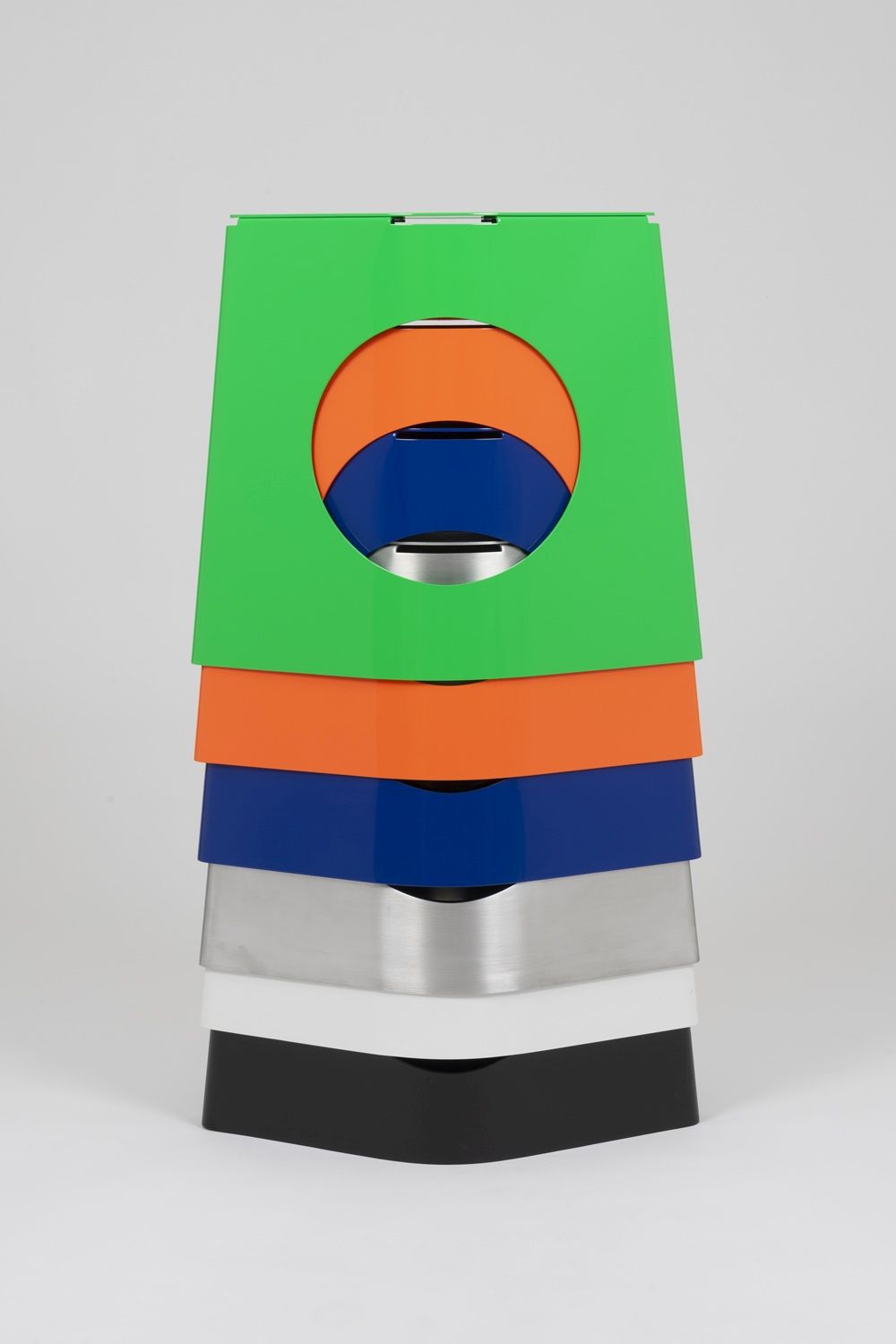 Prism Hocker stapelbar / Beistelltisch Tecta