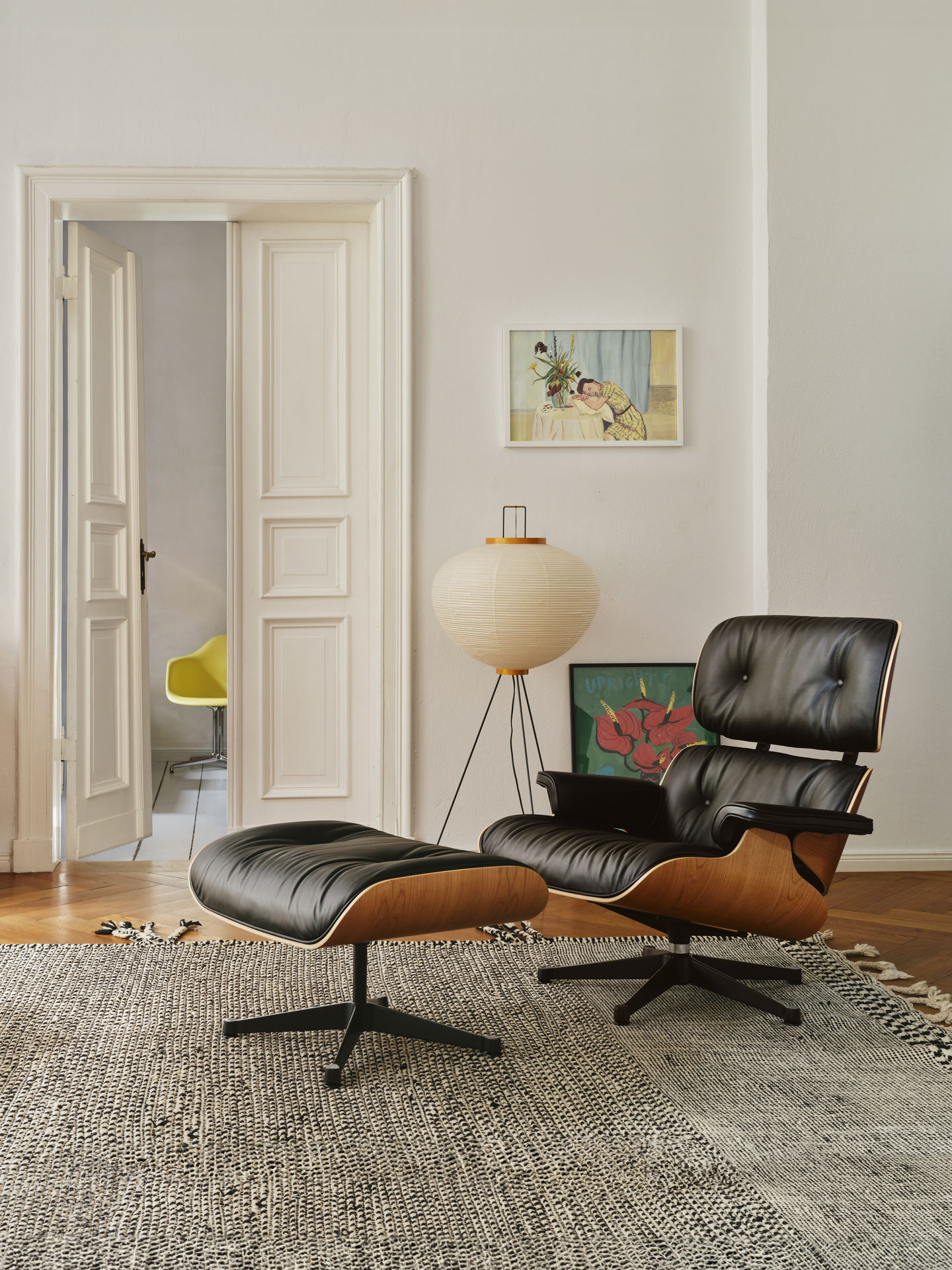 Eames Lounge Chair & Ottoman Sessel VORZUGSKOMBINATION Leder Premium Vitra Kirschbaum natur