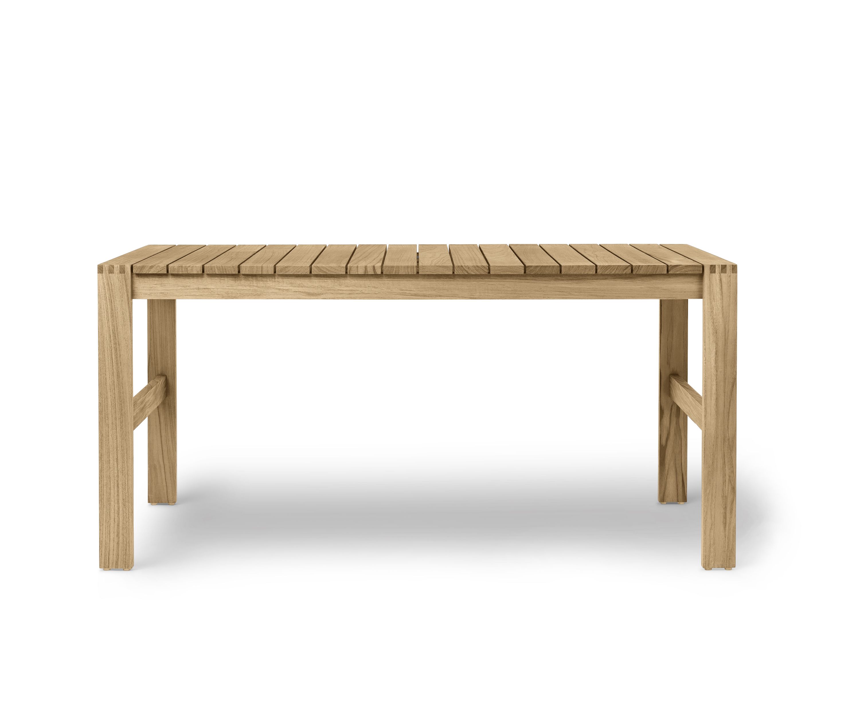 Bodil Kjaer Esstisch für den Außenbereich von Carl Hansen & Søn aus hellem Holz.