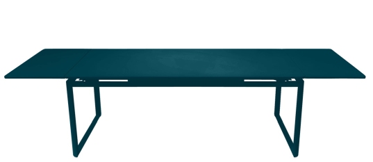 Blauer Fermob Biarritz Tisch, ausziehbar, für Garten und Terrasse. Moderner Esstisch.