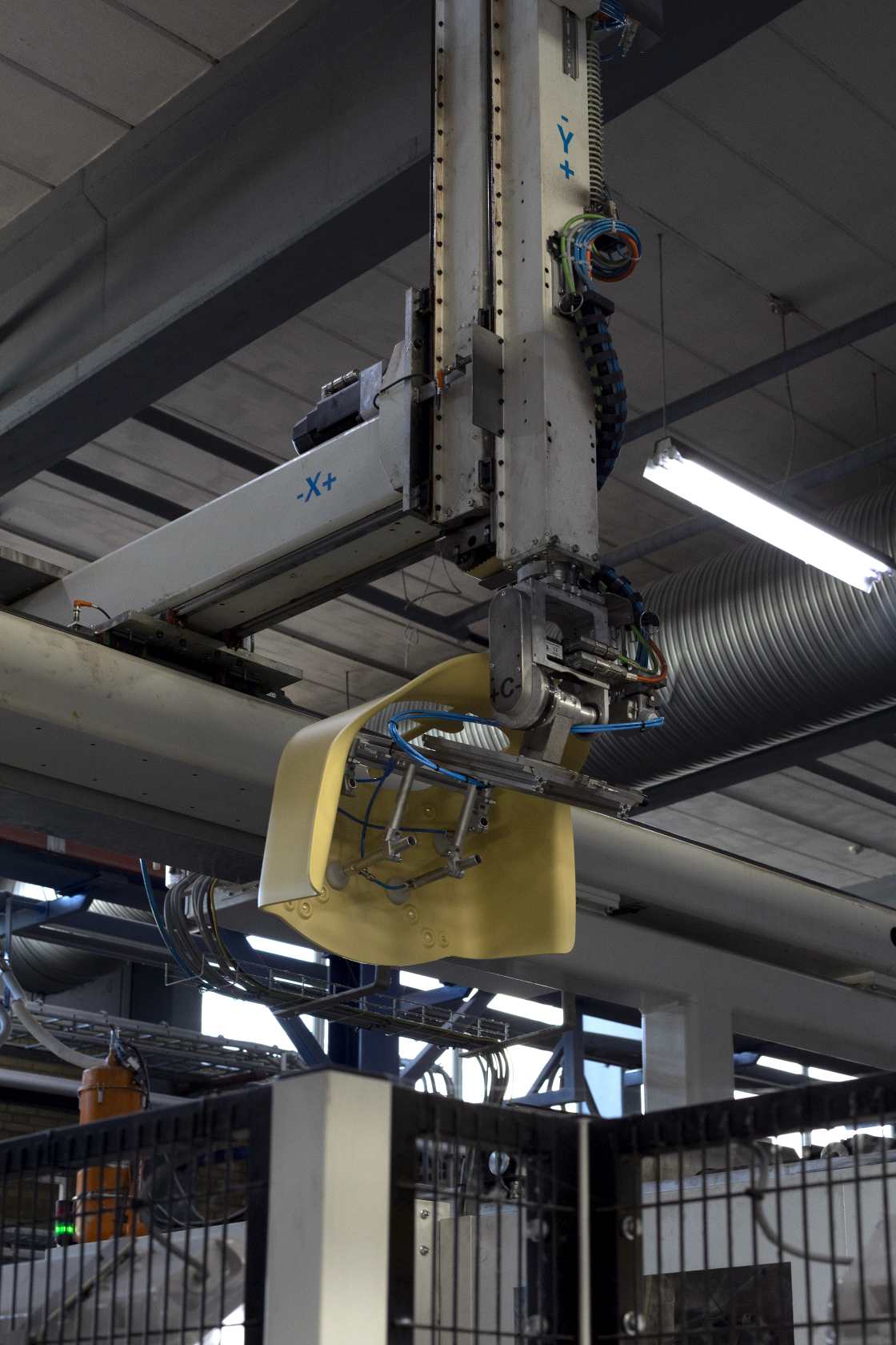 Layout Armchair 232 Armlehnstuhl Hay