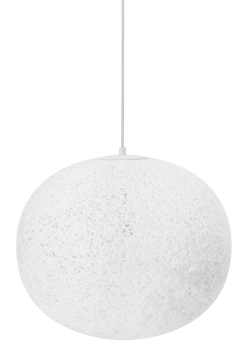 Weiße Act Lamp Pendelleuchte von Normann Copenhagen mit filigraner Struktur und Kabelaufhängung.