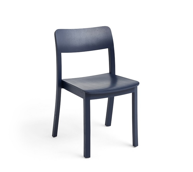 Pastis Chair von Hay, Esche stahlblau, moderner Holzstuhl für Esszimmer und Küche.