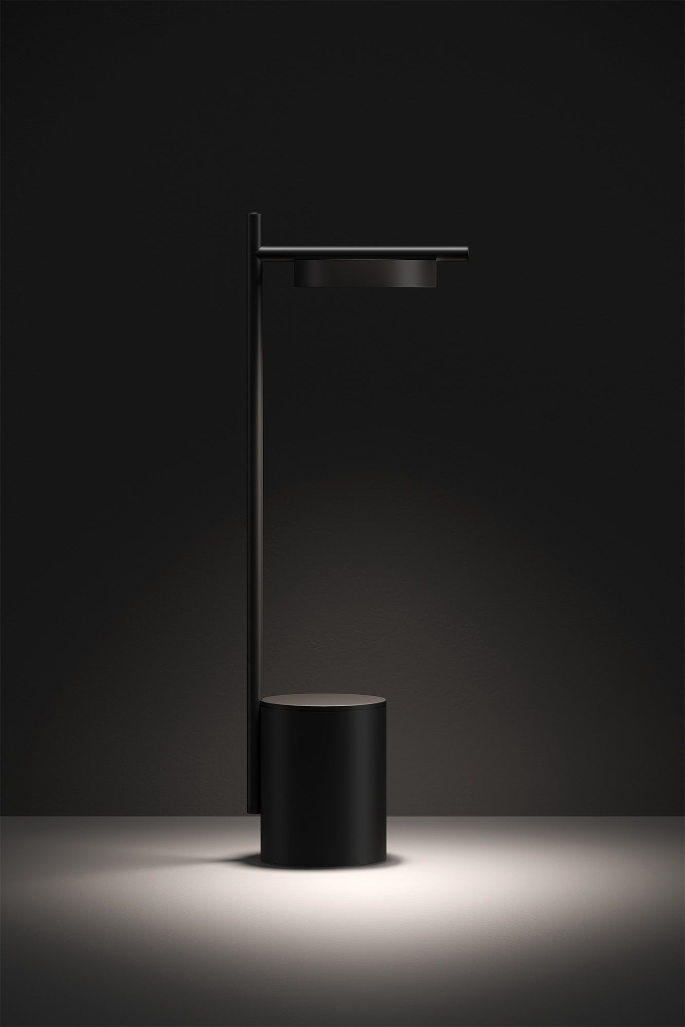 Schwarze Igram Akku Tischleuchte von Grupa, moderne tragbare Lampe für Innen und Außen.